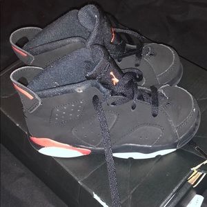 Toddlers Jordan sneakers